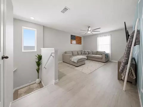 Entry Way - 11520 Gallatin Trl, Parrish, FL 34219 photo 6 of 8