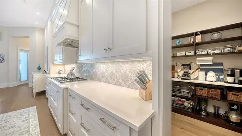 Kitchen - 8339 Lucerne Loop, Bradenton, FL 34202 photo 3 of 7