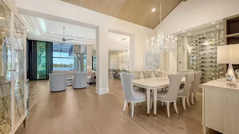 Dining - 8339 Lucerne Loop, Bradenton, FL 34202 photo 7 of 12