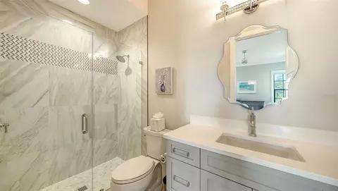 Bath - 8339 Lucerne Loop, Bradenton, FL 34202 photo 7 of 7