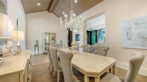 Dining - 8339 Lucerne Loop, Bradenton, FL 34202 photo 8 of 12
