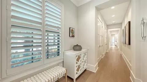Entry Way - 8339 Lucerne Loop, Bradenton, FL 34202 photo 5 of 7