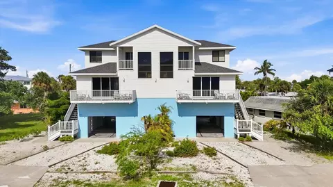 1245 Shore View Dr, Englewood, FL 34223