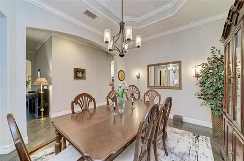Dining - 5660 Cloverleaf Run, Bradenton, FL 34211 photo 2 of 5