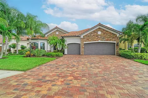 Exterior - 5660 Cloverleaf Run, Bradenton, FL 34211 photo 4 of 11