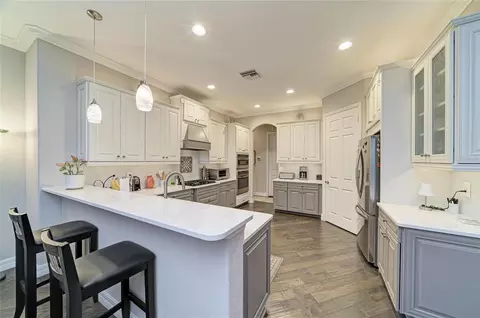 Kitchen - 5660 Cloverleaf Run, Bradenton, FL 34211 photo 1 of 7