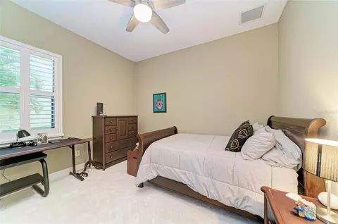 Bedroom - 5660 Cloverleaf Run, Bradenton, FL 34211 photo 6 of 7