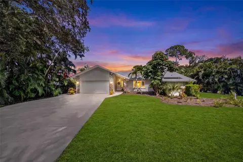4711 Placid Cir, Sarasota, FL 34231