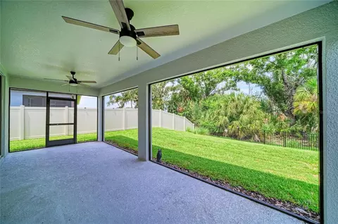Exterior - 12703 Blue Reflection Ave, Parrish, FL 34219 photo 7 of 9