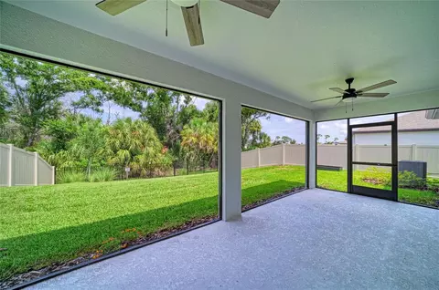 Exterior - 12703 Blue Reflection Ave, Parrish, FL 34219 photo 6 of 9