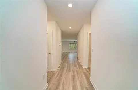 Entry Way - 12703 Blue Reflection Ave, Parrish, FL 34219 photo 2 of 3