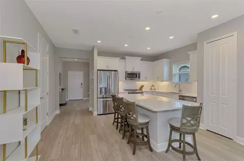 Kitchen - 4842 Willow Bend Ave, Parrish, FL 34219 photo 1 of 12