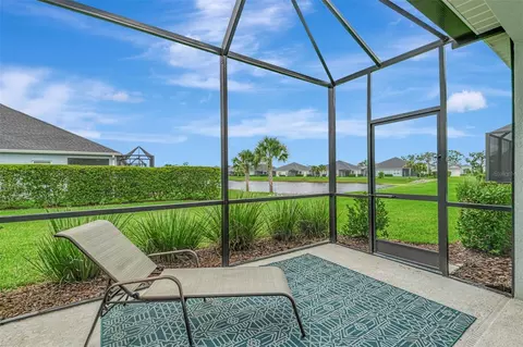 Exterior - 4842 Willow Bend Ave, Parrish, FL 34219 photo 6 of 17