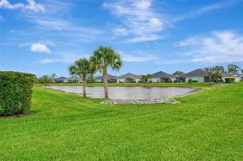 Exterior - 4842 Willow Bend Ave, Parrish, FL 34219 photo 10 of 17