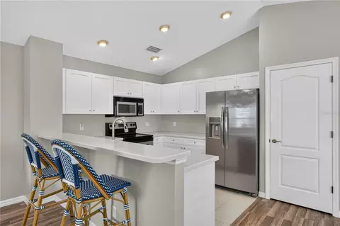 Kitchen - 4718 Forest Creek Trl, Parrish, FL 34219 photo 2 of 6