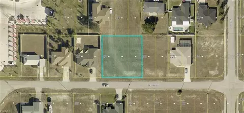 1627 NE 23rd Ter, Cape Coral, FL 33909