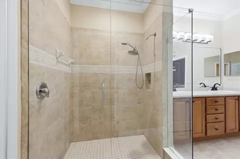Bath - 11447 52nd Ct E, Parrish, FL 34219 photo 4 of 5