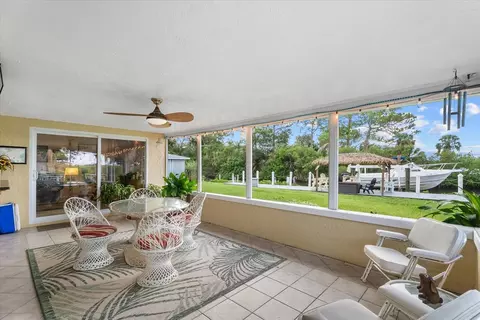 Exterior - 5206 18th Ave E, Bradenton, FL 34208 photo 3 of 10