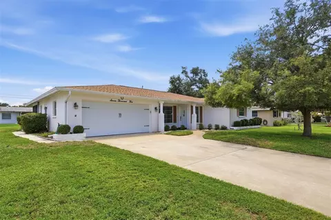 7005 Antigua Pl, Sarasota, FL 34231