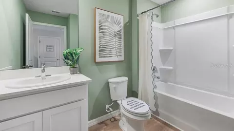 Entry Way - 10424 Curving Creek Loop, Parrish, FL 34219 photo 4 of 4