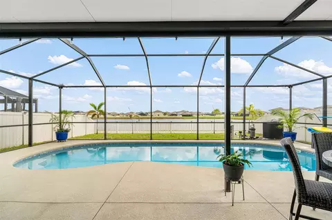 Exterior - 9823 Lemon Drop Loop, Ruskin, FL 33573 photo 10 of 13