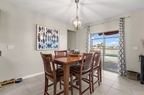Dining - 9823 Lemon Drop Loop, Ruskin, FL 33573 photo 1 of 1