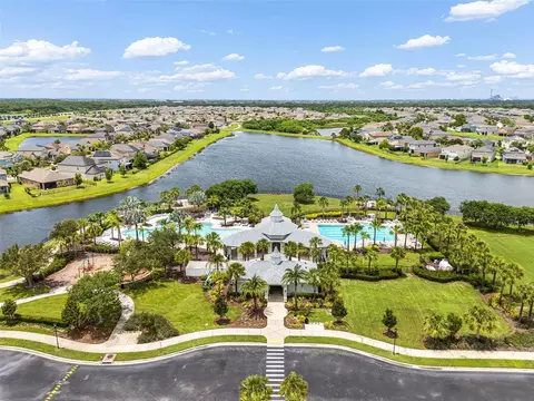 View/Area - 9823 Lemon Drop Loop, Ruskin, FL 33573 photo 7 of 9