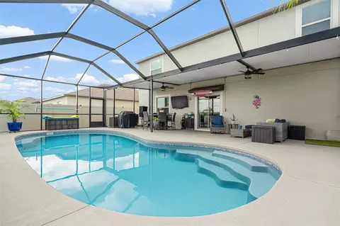 Exterior - 9823 Lemon Drop Loop, Ruskin, FL 33573 photo 5 of 13