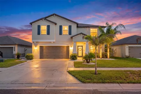 Exterior - 9823 Lemon Drop Loop, Ruskin, FL 33573 photo 2 of 13
