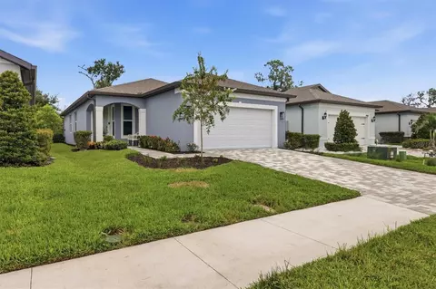 Exterior - 9410 Shorebird Ct, Parrish, FL 34219 photo 2 of 17