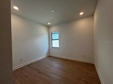 Bedroom - Undisclosed, Apollo Beach, FL 33572 photo 2 of 2