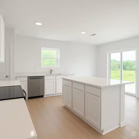 Kitchen - 13205 Sassafras Trl, Parrish, FL 34219 photo 2 of 2