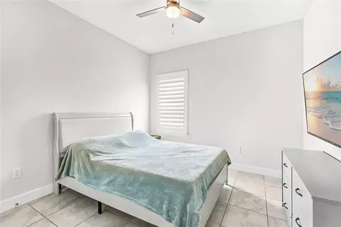 Bedroom - 9916 Daybreak Gln, Parrish, FL 34219 photo 4 of 5