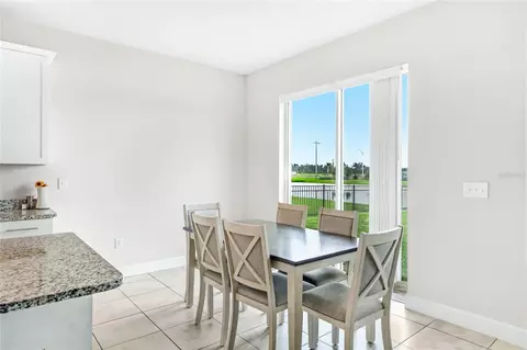 Dining - 9916 Daybreak Gln, Parrish, FL 34219 photo 1 of 1