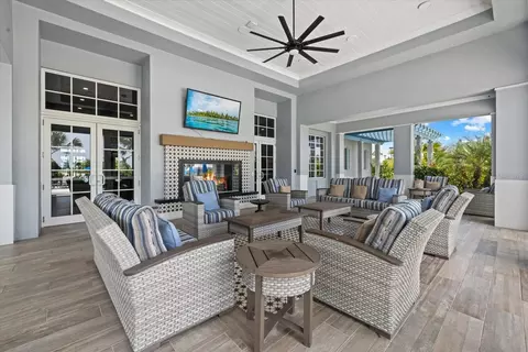 View/Area - 8129 Nevis Run, Bradenton, FL 34202 photo 10 of 25
