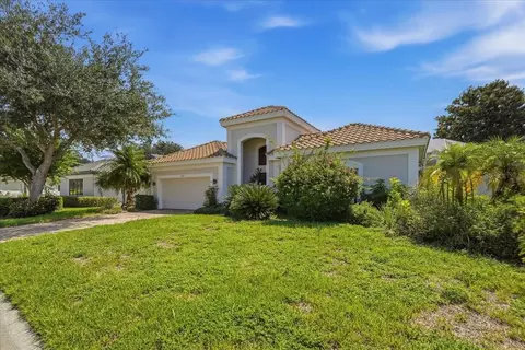 Exterior - 5221 88th St E, Bradenton, FL 34211 photo 7 of 15