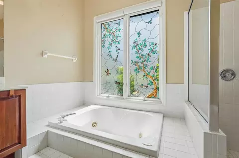 Bath - 5221 88th St E, Bradenton, FL 34211 photo 5 of 8