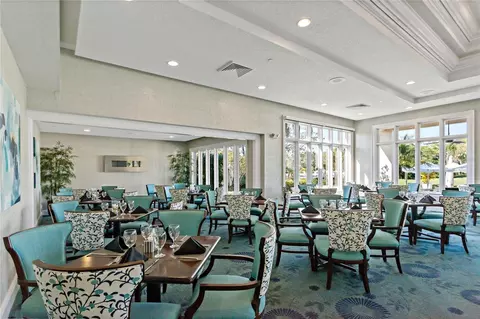 Dining - 5221 88th St E, Bradenton, FL 34211 photo 2 of 4