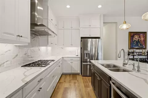 Kitchen - 14319 Skipping Stone Loop, Parrish, FL 34219 photo 4 of 7