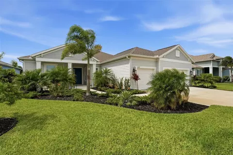 Exterior - 14319 Skipping Stone Loop, Parrish, FL 34219 photo 1 of 14