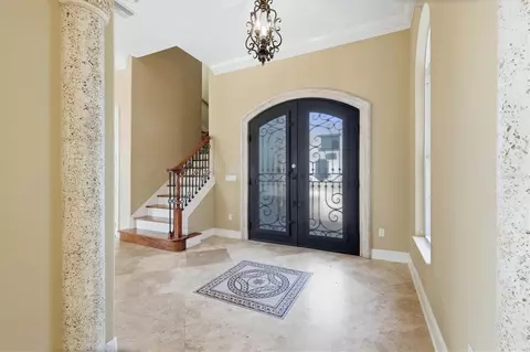 Entry Way - 1304 Jumana Loop, Apollo Beach, FL 33572 photo 1 of 8