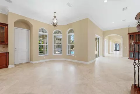 Living - 1304 Jumana Loop, Apollo Beach, FL 33572 photo 9 of 12