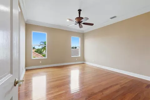 Bedroom - 1304 Jumana Loop, Apollo Beach, FL 33572 photo 3 of 5
