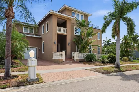Exterior - 1304 Jumana Loop, Apollo Beach, FL 33572 photo 2 of 7