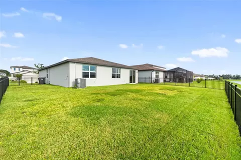 Exterior - 7124 Amelia River Dr, Parrish, FL 34219 photo 6 of 11