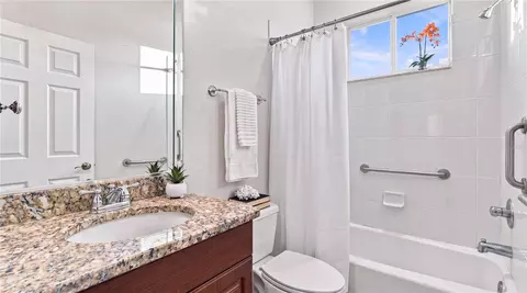 Bath - 16203 33rd Ct E, Parrish, FL 34219 photo 2 of 3