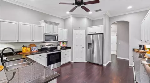 Kitchen - 16203 33rd Ct E, Parrish, FL 34219 photo 4 of 4
