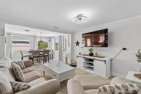 Living - 403 63rd St, Holmes Beach, FL 34217 photo 4 of 4