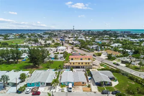 View/Area - 403 63rd St, Holmes Beach, FL 34217 photo 15 of 26