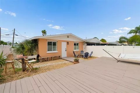 Exterior - 403 63rd St, Holmes Beach, FL 34217 photo 10 of 20